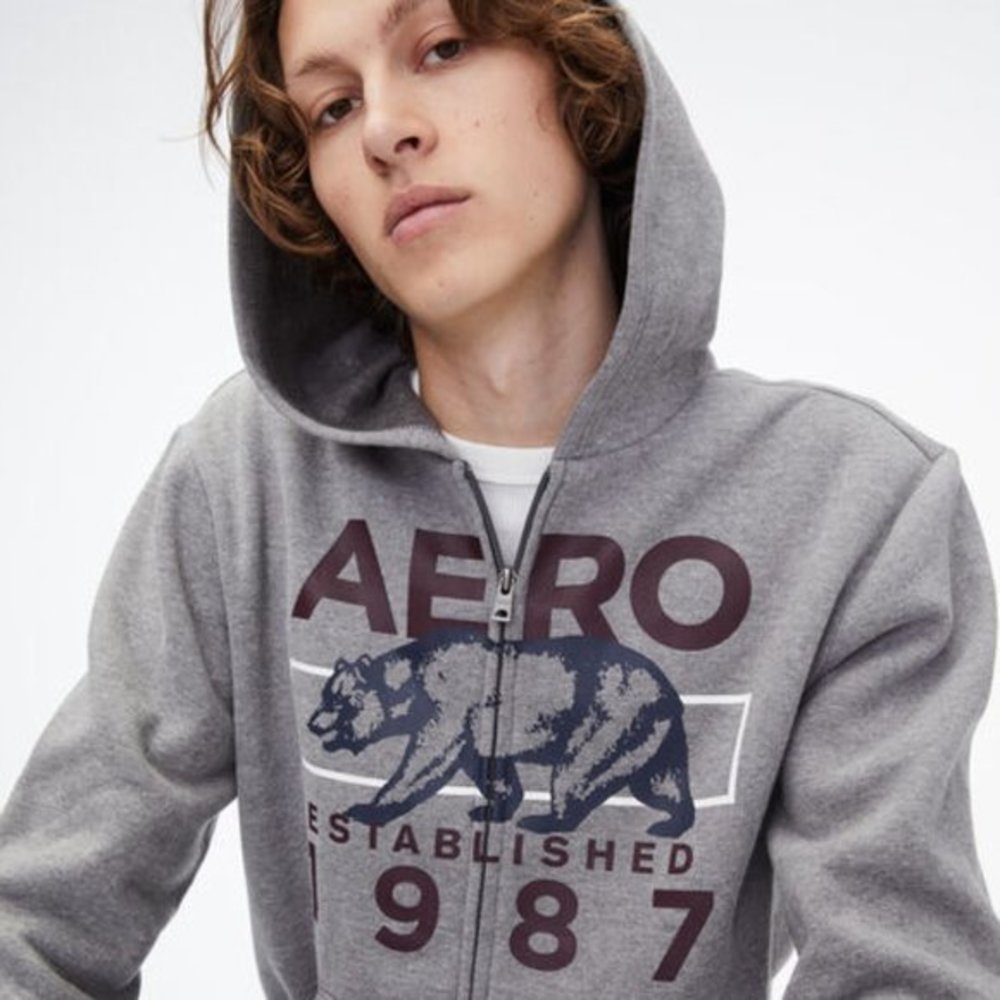 Aeropostale Men’s Gray Hoodie Sweatshirt - Small